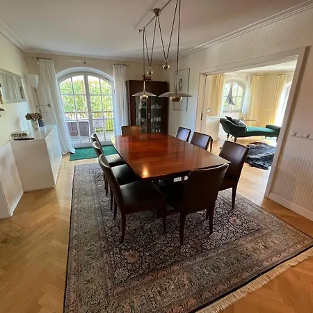Ferienhaus Familienhaus In *